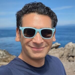 Meet your Posher, Daniel